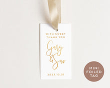 Load image into Gallery viewer, 20pcs "With Sweet Thank You" Mini Gold Foiled Wedding Favour Tags Gift Tags