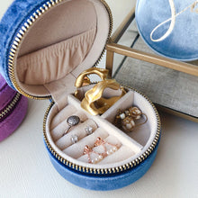 Load image into Gallery viewer, Premium Velvet Personalised Jewellery Box Mini Jewellery Box Bridesmaid Gift with Name