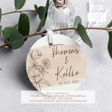 Load image into Gallery viewer, Wedding Favour Tags Pink Floral Style Round Party Favour Gift Tags
